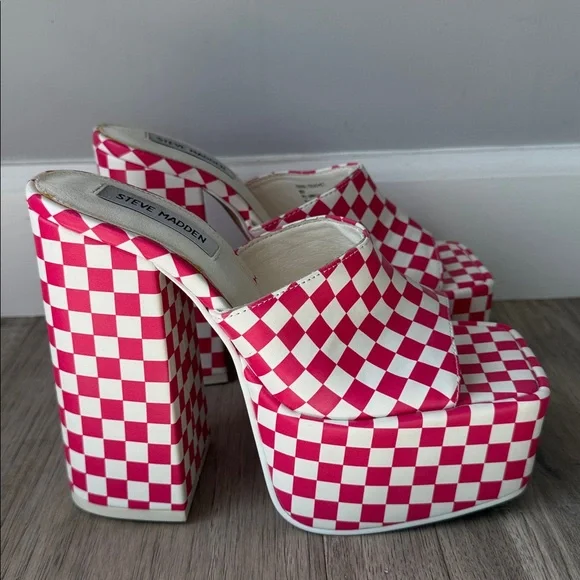 Steve Madden Trixie Platform Mule Sandals - Picture 2 of 7